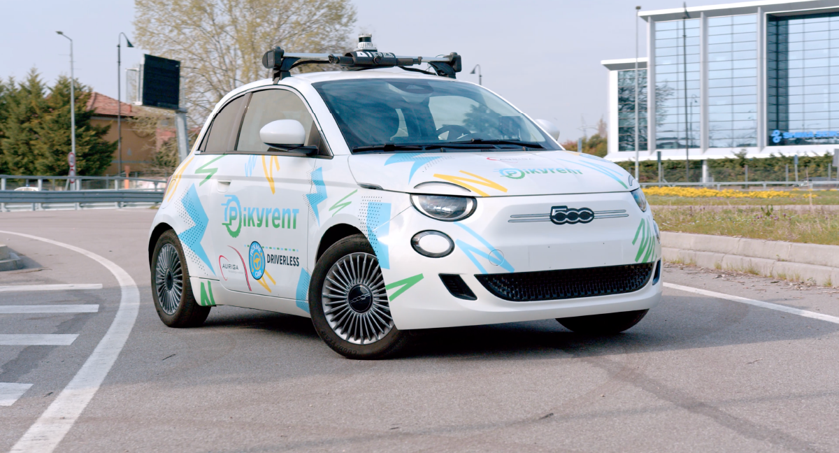 Fiat 500e Pikyrent a guida autonoma per il robo-sharing a Milano
